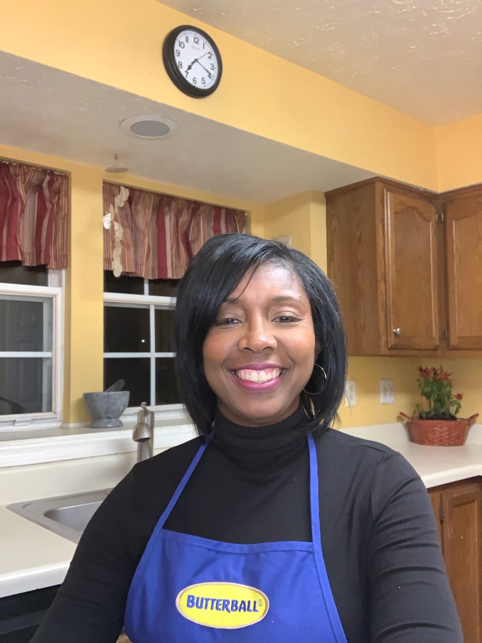 Karen Wilcher of the Butter Ball Turkey Talk Line tell us how to cook a turkey | Didn't I Just Feed You