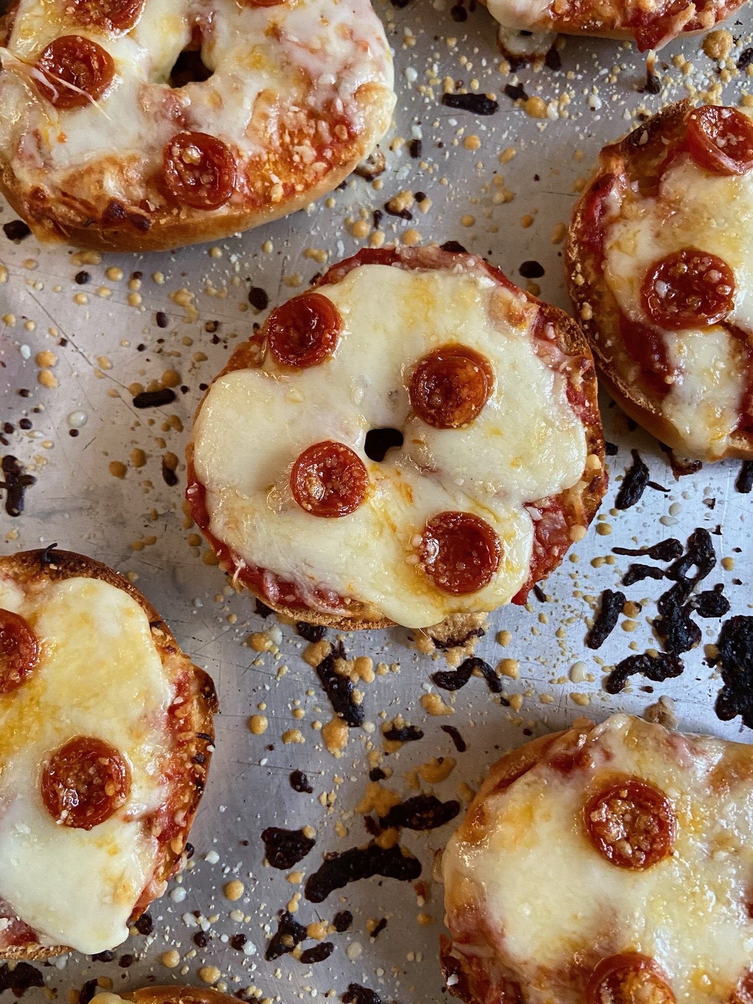 Quick and Easy Mini Pizza Bagels