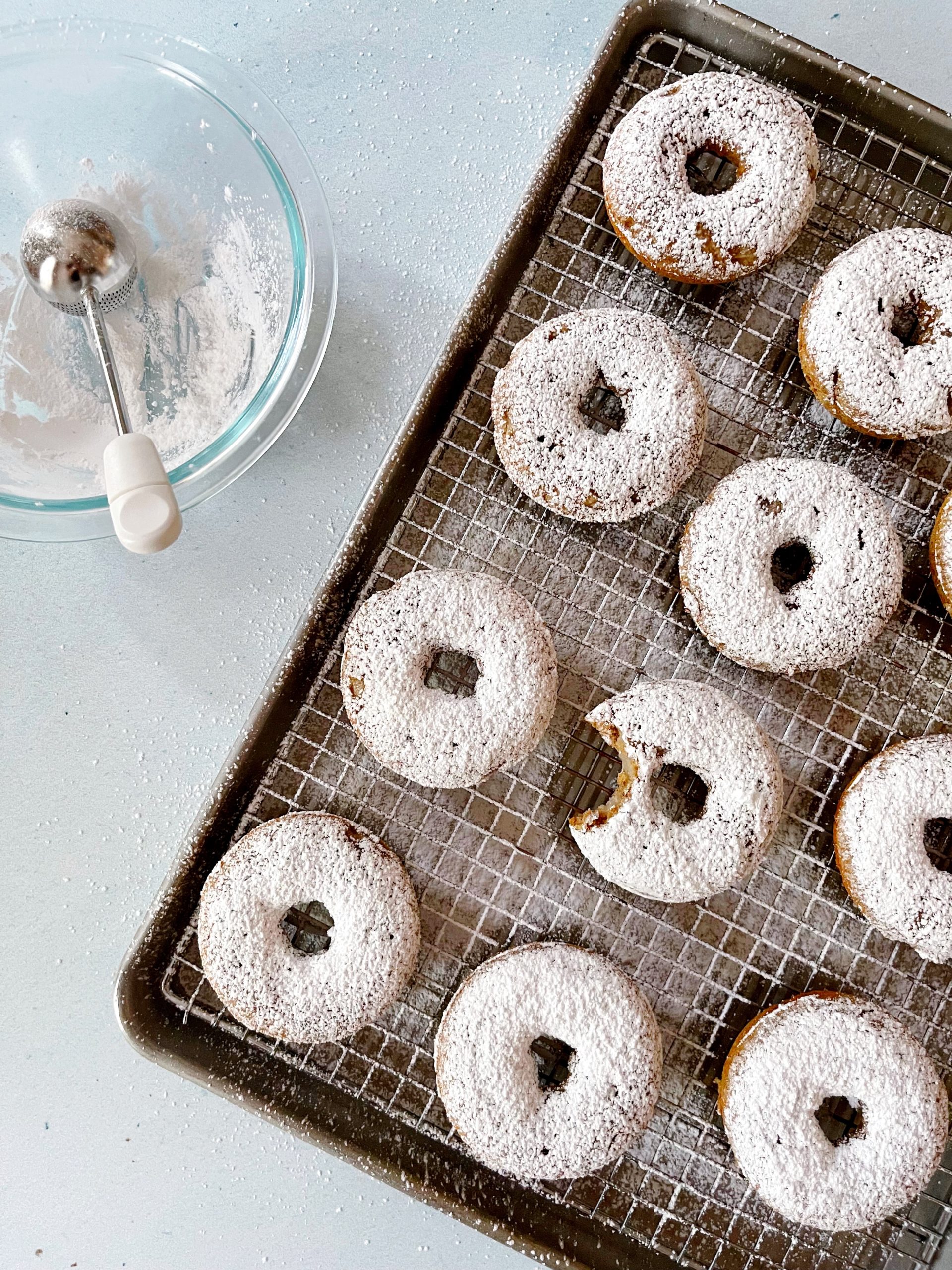 whole-grain-pear-breakfast-donuts-recipe